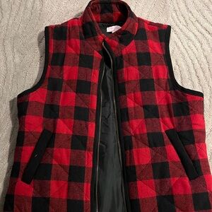 Women’s Pink Lily Medium Red/Black checkered vest.  Never worn!!